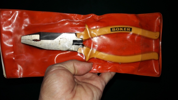 ขายคีมBOKER MADE IN GERMANY.ด้ามกันไฟฟ้า1000V