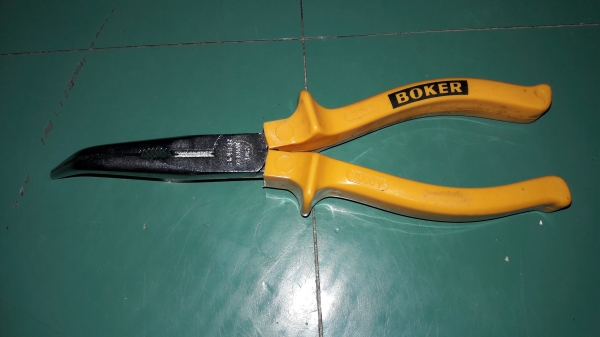 ขายคีมปากงอBOKER MADE IN GERMANY ด้ามกันไฟฟ้า1000V