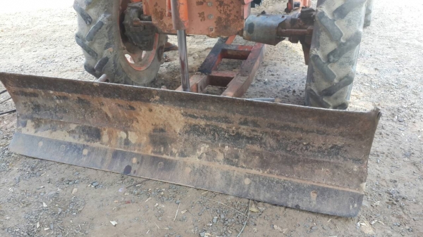 ขายด่วน รถไถKUBOTA M5000 สองเพลา เครื่องปั้มดี รถพร้อมใช้งาน อุปกรณ์ ดันหน้าผานหลัง รถใช้งานประจำ เอกสารเล่มทะเบียน