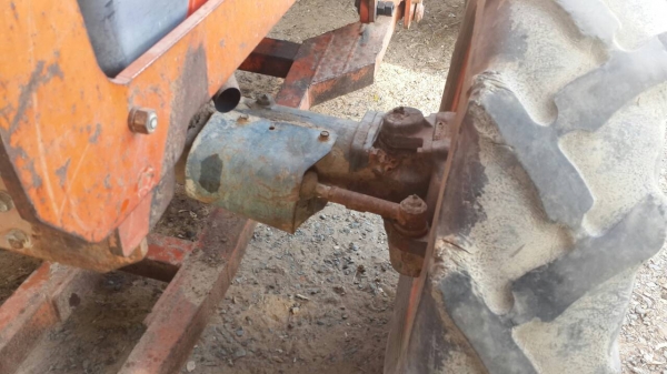 ขายด่วน รถไถKUBOTA M5000 สองเพลา เครื่องปั้มดี รถพร้อมใช้งาน อุปกรณ์ ดันหน้าผานหลัง รถใช้งานประจำ เอกสารเล่มทะเบียน