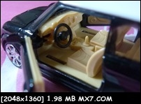 รถเหล็ก ตั่งโชว์ เปิดประตู ซ้าย และ ขวา ได้ ครับๆ         450.-  ส่งฟรี EMS