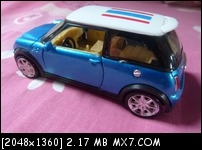 รถเหล็ก ตั่งโชว์ เปิดประตู ซ้าย และ ขวา ได้ ครับๆ         450.-  ส่งฟรี EMS