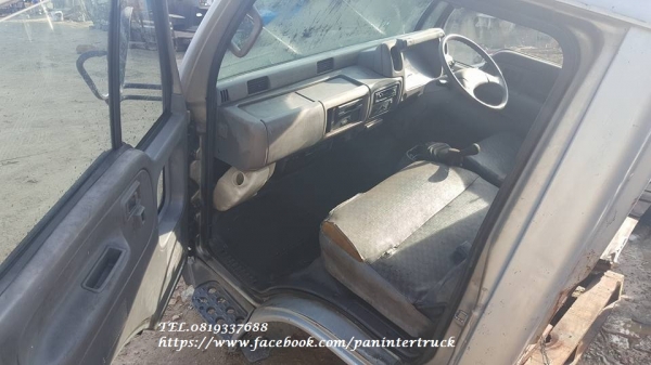 สินค้าเก่านอก ขายถูกด่วนๆหัวเก๋งรถบรรทุก 4 ล้อใหญ่ ,6 ล้อเล็ก /CABIN NISSAN : CABSTAR (รุ่นยกหัวไม่ได้) ราคาเพียง 25,000 บาท