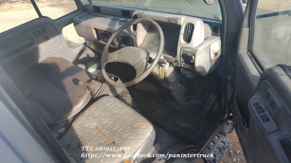 สินค้าเก่านอก ขายถูกด่วนๆหัวเก๋งรถบรรทุก 4 ล้อใหญ่ ,6 ล้อเล็ก /CABIN NISSAN : CABSTAR (รุ่นยกหัวไม่ได้) ราคาเพียง 25,000 บาท