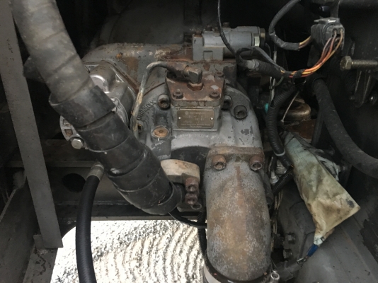 ขายรถแม็คโคร HITACHI EX100-2 นำเข้าจากญี่ปุ่นแท้ๆ 100\% ไม่เคยผ่านการใช้งานในไทย สภาพนางฟ้า สนใจติดต่อ 081-9485494