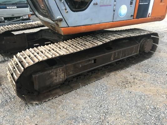 ขายรถแม็คโคร HITACHI EX100-2 นำเข้าจากญี่ปุ่นแท้ๆ 100\% ไม่เคยผ่านการใช้งานในไทย สภาพนางฟ้า สนใจติดต่อ 081-9485494