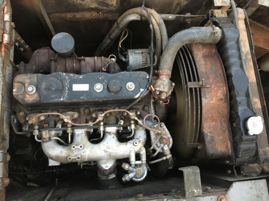 ขายรถแม็คโคร HITACHI EX100-2 นำเข้าจากญี่ปุ่นแท้ๆ 100\% ไม่เคยผ่านการใช้งานในไทย สภาพนางฟ้า สนใจติดต่อ 081-9485494