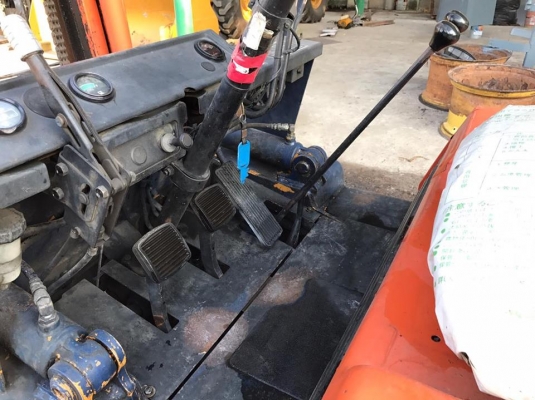 ขายโฟล์คลิฟต์ KOMATSU FG25 2.5ตัน เสาสูง 3 เมตร นำเข้าจากประเทศญี่ปุ่น สภาพสวย พร้อมใช้งาน สนใจติดต่อ 081-948-5494