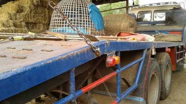 เทเลอรรถเกียว เครื่อง ฮิโน่ HO7 D 195 เพลา  เดียว คัลซีล เป็น รถหน้ายาว  ลงเล่มแล้ว พร้อมใช้งาน ราคาเบฯ 365000 บาท วันทูคอล 0986683479 dtac 0991751349 สิทธิ์