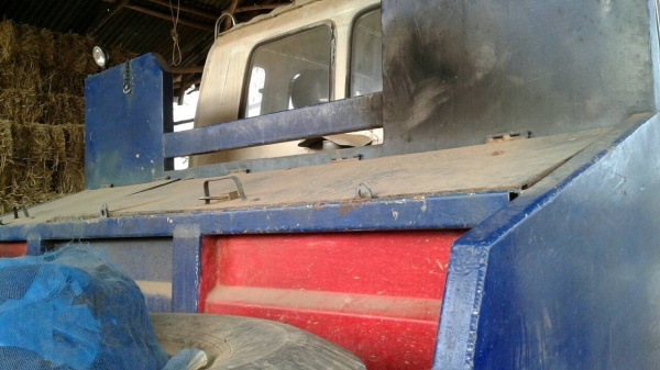 เทเลอรรถเกียว เครื่อง ฮิโน่ HO7 D 195 เพลา  เดียว คัลซีล เป็น รถหน้ายาว  ลงเล่มแล้ว พร้อมใช้งาน ราคาเบฯ 365000 บาท วันทูคอล 0986683479 dtac 0991751349 สิทธิ์