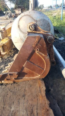 ขายบูมแมคโครพร้อมปุ๊งกี๋ โคมัสสุpc200รุ่น 6 ราคา 60,000 บาท (เปลี่ยนเป็นบูมยาว) ขายบูมแมคโครพร้อมปุ๊งกี๋ โคมัสสุpc200รุ่น 6 ราคา 60,000 บาท (เปลี่ยนเป็นบูมยาว)