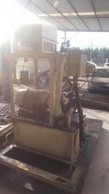 ขายถังปั๊มน้ำมันไฮโดรลิคมอเตอร์ 22 kw ราคา 32,000 บาท