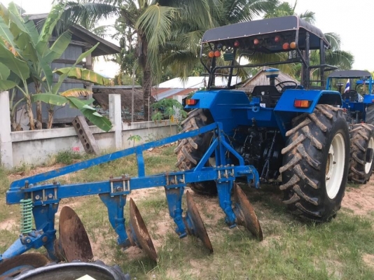 ขายรถไถ 6640 สองเพลา คานหน้าคาราโล ขายรถไถ 6640 สองเพลา คานหน้าคาราโล