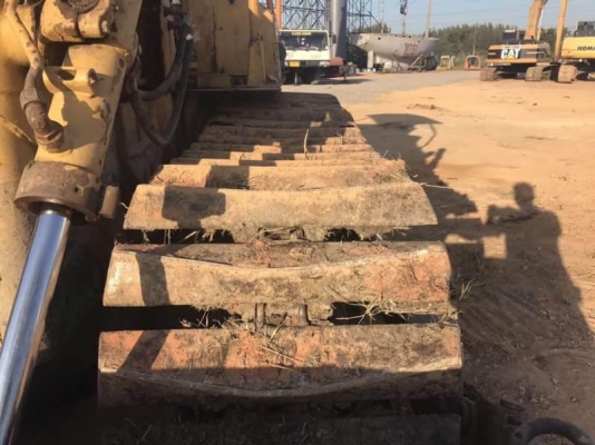 ขาย 355,000 CAT D4E  เครื่อง 43Vฝาบาง โช่หนา เกียร์ดี ใบสวยตีนเป็ด. เอกสารชื้อขาย  รถอยู่ จ.ปทุมธานี โทร&amp;ไอดีไลน์  090-772-3710 090-772-3708