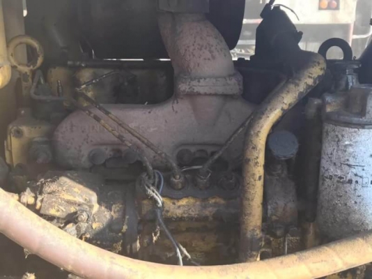 ขาย 355,000 CAT D4E  เครื่อง 43Vฝาบาง โช่หนา เกียร์ดี ใบสวยตีนเป็ด. เอกสารชื้อขาย  รถอยู่ จ.ปทุมธานี โทร&amp;ไอดีไลน์  090-772-3710 090-772-3708