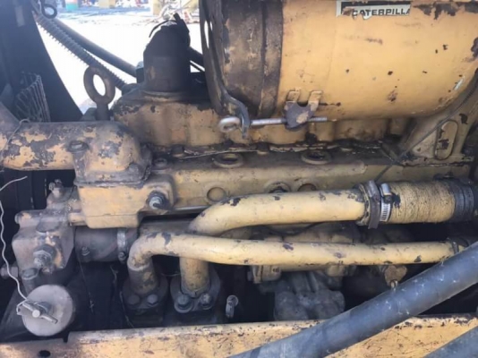 ขาย 355,000 CAT D4E  เครื่อง 43Vฝาบาง โช่หนา เกียร์ดี ใบสวยตีนเป็ด. เอกสารชื้อขาย  รถอยู่ จ.ปทุมธานี โทร&amp;ไอดีไลน์  090-772-3710 090-772-3708