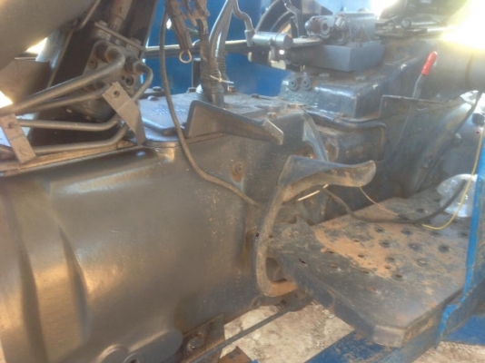 ขายรถไถ 5610s รุ่นใหม่ เครื่องเกียร์ท้ายเหมือน 6640