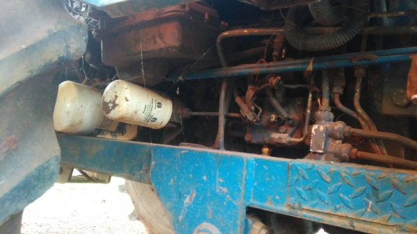 ขายรถไถ FORD 6640 2 เพลา เอกสารอินวอย ใบมีด 4 จาน CMT จาน 26 นิ้ว ราคา 600000