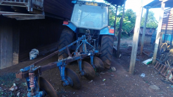 ขายรถไถ FORD 6640 2 เพลา เอกสารอินวอย ใบมีด 4 จาน CMT จาน 26 นิ้ว ราคา 600000