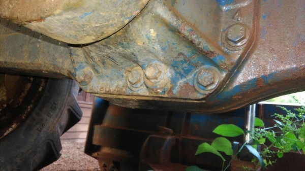 ขายรถไถ FORD 6640 2 เพลา เอกสารอินวอย ใบมีด 4 จาน CMT จาน 26 นิ้ว ราคา 600000