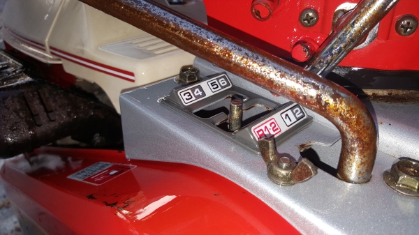 รถพร้อมดินสาดออกข้าง มีตัวตบดินกันดินไหน ปรับสภาพแล้วพร้อมใช้งาน ใบตีดินเต็มๆๆ รหัสสินค้า C2 - 15 ราคา 35000 บาท