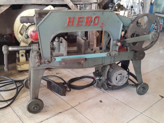แท่นเลื่อย HERO 14 นิ้ว สภาพสวย พร้อมใช้งาน ไฟบ้าน ด่วนๆๆ 8,500