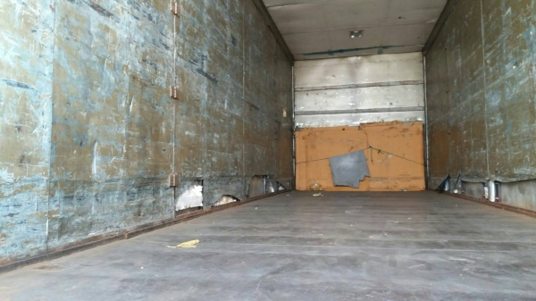 รถบรรทุก ISUZU 6 ล้อใหญ่ตู้ 10 บานแห้ง รุ่น FTR ปี51 ยาว 7.20 เมตร เครื่อง 200 แรง ราคา 870,000 บ.รถอยู่สระบุรี รถบรรทุก ISUZU 6 ล้อใหญ่ตู้ 10 บานแห้ง รุ่น FTR ปี51 ยาว 7.20 เมตร เครื่อง 200 แรง ราคา 870,000 บ.รถอยู่สระบุรี