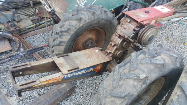 รถไถนาเดินตาม nc131