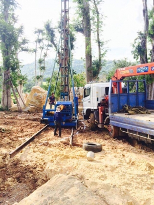 085-7666984ขายปั้นจั่นสามขาตัวเล็กลูกตุ้ม 1.5 ตันกับ 2.0 ตัน ตอกเสาเข็ม เหลี่ยมตัน 15-18 085-7666984ขายปั้นจั่นสามขาตัวเล็กลูกตุ้ม 1.5 ตันกับ 2.0 ตัน ตอกเสาเข็ม เหลี่ยมตัน 15-18