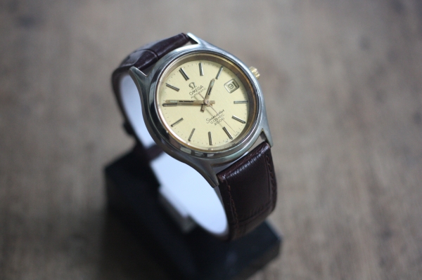 นาฬิกา omega