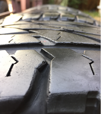 ยาง All Bridgestone 265 70 16 ปี12 พร้อมใช้งาน ราคาไม่แพง ยาง All Bridgestone 265 70 16 ปี12 พร้อมใช้งาน ราคาไม่แพง