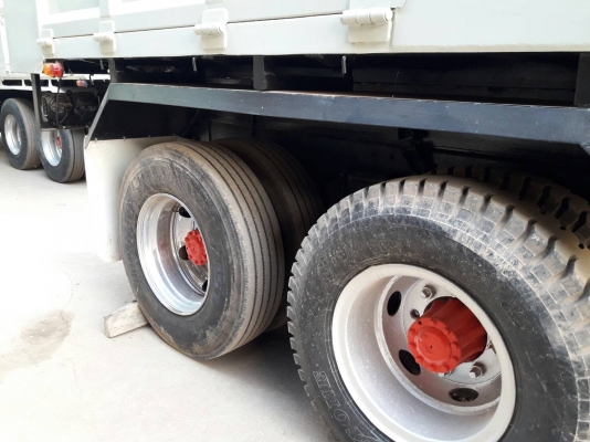 ขายรถสิบล้อดัมพ์ HINO 3M เครื่องเดิม 240 แรง เกียร์เดิม 2 เพลา ปี 39 ยางใหม่ มีระบบลากพ่วง ทะเบียนพร้อม ขายรถสิบล้อดัมพ์ HINO 3M เครื่องเดิม 240 แรง เกียร์เดิม 2 เพลา ปี 39 ยางใหม่ มีระบบลากพ่วง ทะเบียนพร้อม