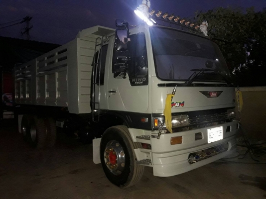 ขายรถสิบล้อดัมพ์ HINO 3M เครื่องเดิม 240 แรง เกียร์เดิม 2 เพลา ปี 39 ยางใหม่ มีระบบลากพ่วง ทะเบียนพร้อม ขายรถสิบล้อดัมพ์ HINO 3M เครื่องเดิม 240 แรง เกียร์เดิม 2 เพลา ปี 39 ยางใหม่ มีระบบลากพ่วง ทะเบียนพร้อม