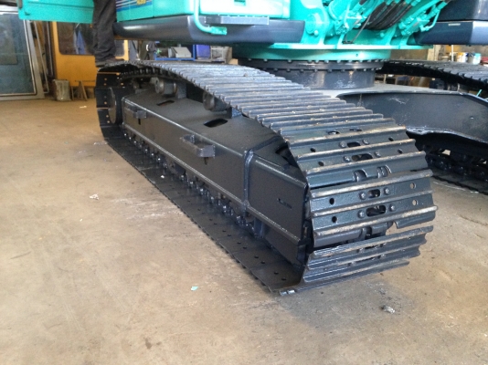 ขายรถแบคโฮ KOBELCO SK200-6E-YN08 รถเก่านอกผลิตและนำเข้าจากญี่ปุ่น เช็คระบบ ทำสีภายนอกใหม่ รถสภาพสวยมาก !!!