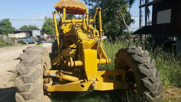 ขายรถเกรด KOMATSU GD37/6H  ราคา 240000