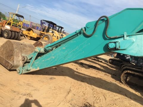 ขายKobelco sk200m6yn10สภาพพร้อมใช้ ติดต่อคุณอ๊อฟพิจิตร086-737-9991 ขายKobelco sk200m6yn10สภาพพร้อมใช้ ติดต่อคุณอ๊อฟพิจิตร086-737-9991
