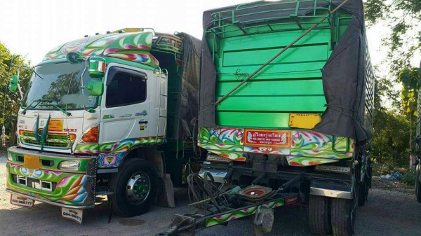 ขายเริ่มต้นราคา.2,100,000 ถึง 2,850,000บาท/ 344/380/330/251Hino series 500 ปี57 ปี56/ปี54/ปี52/มีทั้