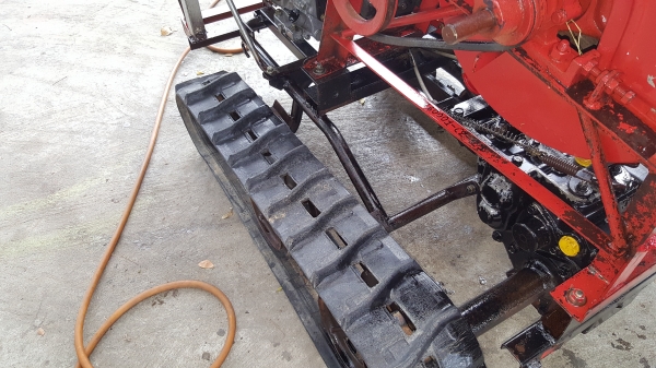 เครื่องย่อยกิ่งไม้พร้อมใช้งาน ราคา 25800 บาท สอบถาม ต่อรองได้ขายได้ขาย เครื่องย่อยกิ่งไม้พร้อมใช้งาน ราคา 25800 บาท สอบถาม ต่อรองได้ขายได้ขาย