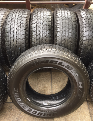 (ขอบคุณลูกค้าทุกท่านครับ) ยาง Bridgestone 245 70 16 ปี16 ดอกเต็ม เนื้อนิ่มๆ ไม่มีปะ ราคาไม่แพง