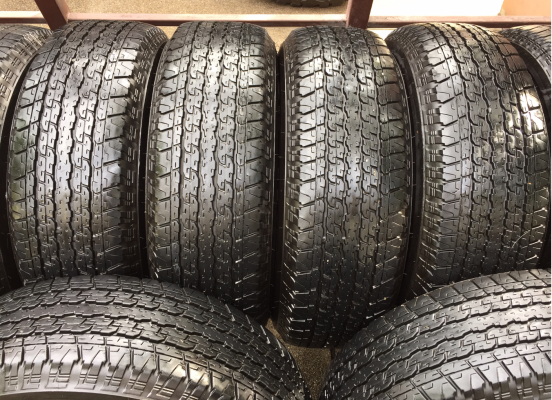 (ขอบคุณลูกค้าทุกท่านครับ) ยาง Bridgestone 245 70 16 ปี16 ดอกเต็ม เนื้อนิ่มๆ ไม่มีปะ ราคาไม่แพง