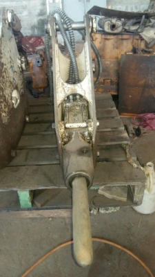 ขายหัวเจาะ รถแมคโคเล็ก ขนาด รุ่น 20-30-40 เก่านอก สภาพพร้อมใช้ ขายไม่แพงครับ