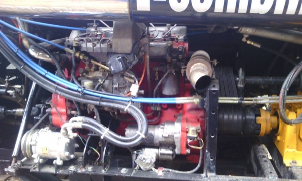 ขายรถเกี่ยวข้าว ไอคอมไบ ปี59ทำงาน1เดือน เจ้าของขับเอง สภาพเดิมปั๊ม23