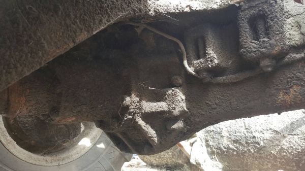 ขายตามสภาพ รถตัก CAT 920 เอวอ่อน ไม่มีเครื่อง เกียร์มี ปั้มครบ ราคาต่อรองได้