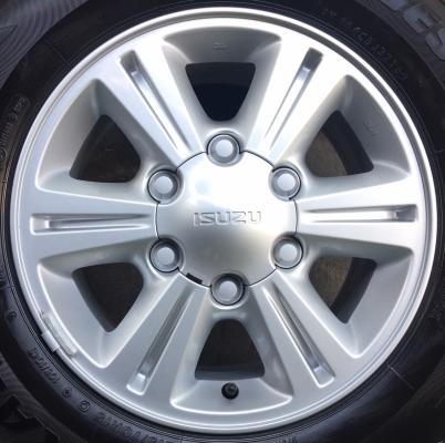 ล้อแม็กป้ายแดง ISUZU D-MAX BLUEPOWER ขอบ15 พร้อมยาง215-70-15 ล้อแม็กป้ายแดง ISUZU D-MAX BLUEPOWER ขอบ15 พร้อมยาง215-70-15