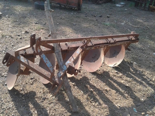 ผานบุกเบิก5ใบสภาพพอใช้สนใจโทรมาคุยกันคับ0943391142คับ