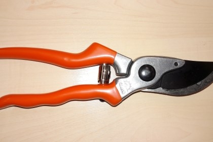 ขายกรรไกรตราตาขนาด9" MADE IN GERMANY.ใหม่เก่าเก็บหลายสิบปี