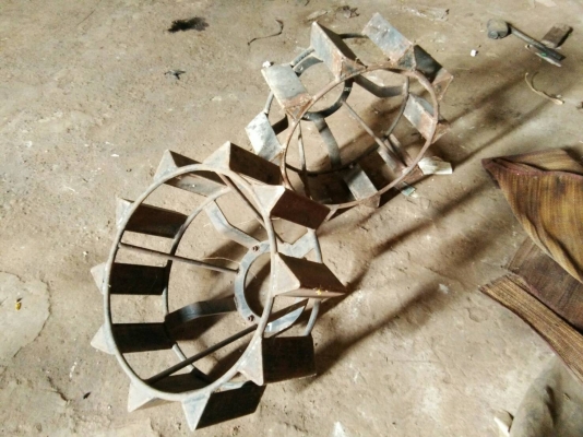 ขายผาน โครงผาน ล้อตะขาบ ราคาโละ