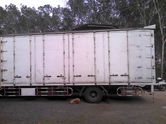 ขายตู้แห้ง10 บานไม่มีเสากลาง , ยาว 7.35 กว้าง2.45สูง2.45 ขาย50000ุบาทครับหรือแลกกับกระบะเหล็ก7.2เมตรขึ้นไปใครมีลองเสนอมาครับ