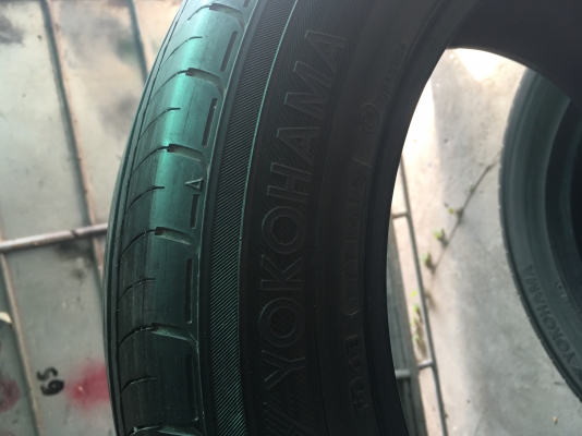 ขายยาง  yokohama advan db 235/55/r17