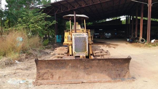 ขาย 129,000 CAT D 3 B ตามสภาพ เครื่องดี เกียร์แรง ช่วงล่างอ่อน (รถอยู่ จันทบุรี) 090-772-3710 090-772-3708 ขาย 129,000 CAT D 3 B ตามสภาพ เครื่องดี เกียร์แรง ช่วงล่างอ่อน (รถอยู่ จันทบุรี) 090-772-3710 090-772-3708